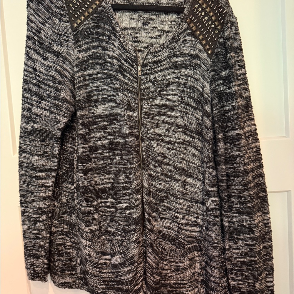 Maurices Black and Gray Zipper Cardigan